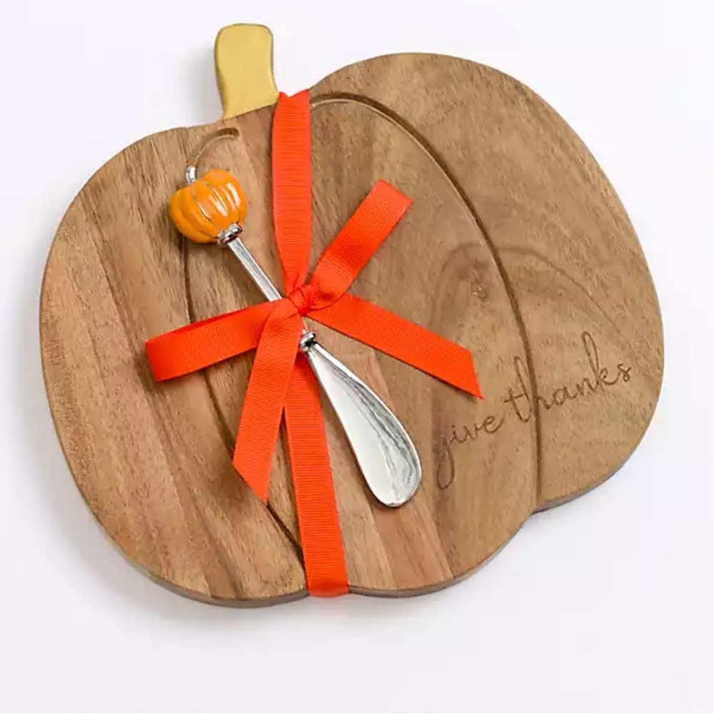 Wooden Pumpkin-Shaped Cheese Board with cute pumpkin spread knife